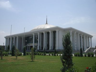 Turkmen Fine Arts Museum 